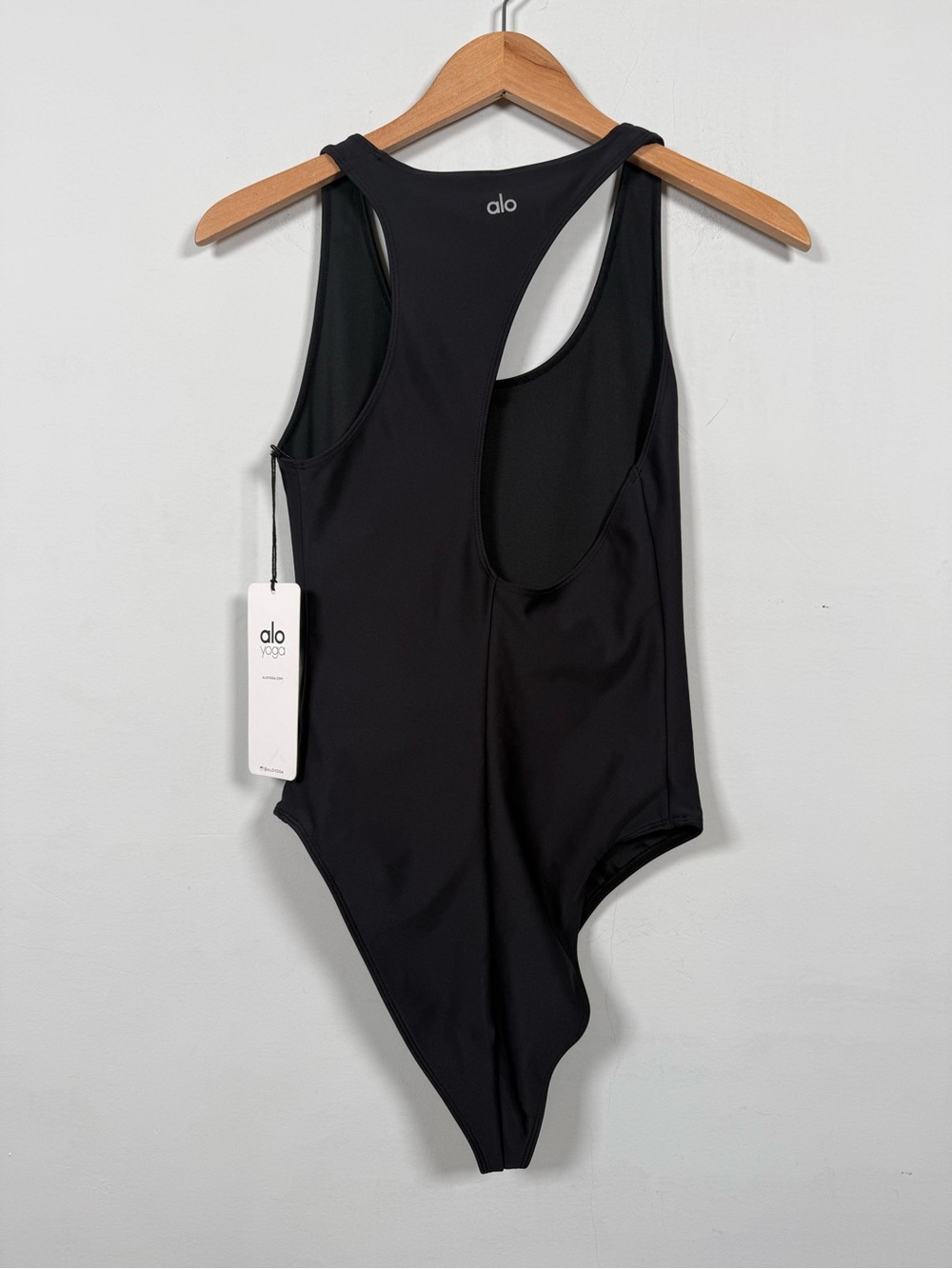 Alo Yoga Airlift Barre Bodysuit, Size L, NWT - Picture 14 of 15